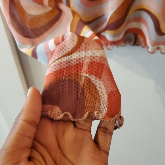 Altar'd State top size XS - Picture 3 of 7